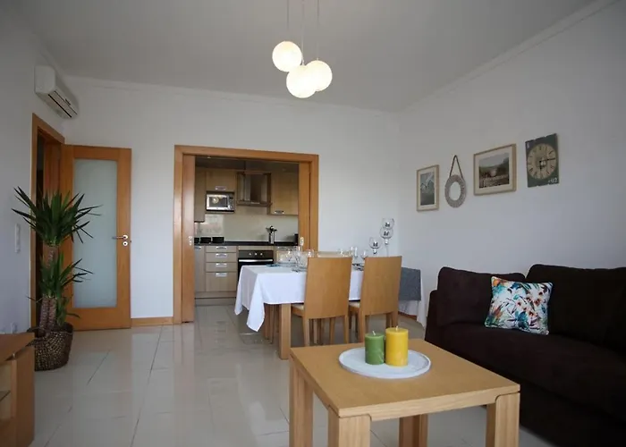 度假居 Barracuda Oura Dream *